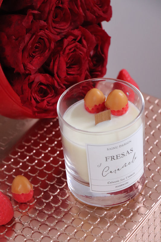 Vela Fresas y Caramelo